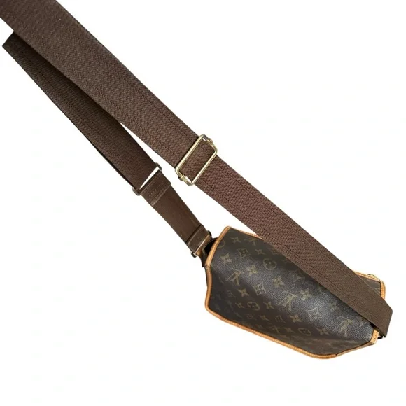 Louis Vuitton Monogram Bosphore PM Messenger Crossbody Bag